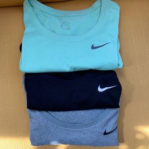 Nike Scoop Tees